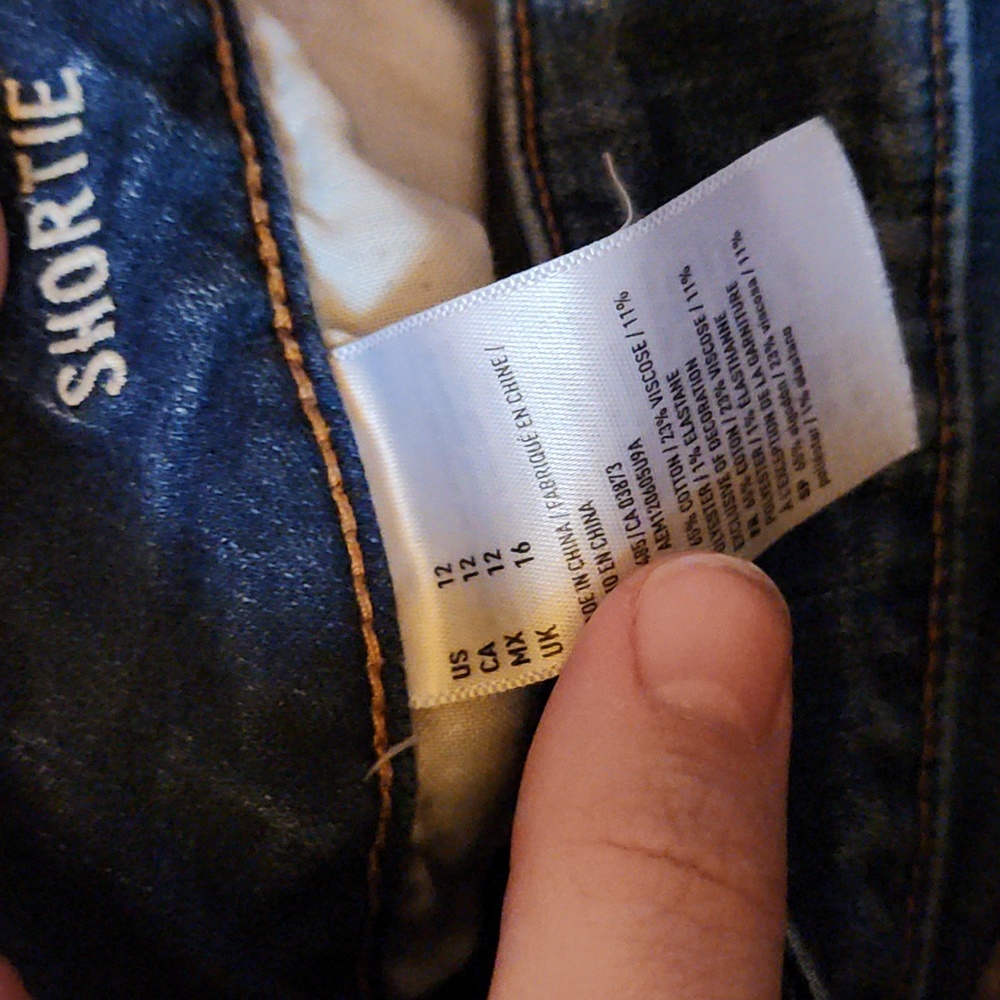 American eagle shorta - Picture 5 of 6